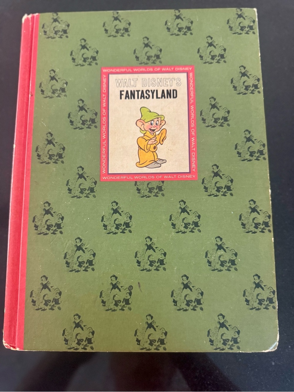 Vintage 1965 Walt Disney's Fantasyland Illustrated Book - Green & Red Cover